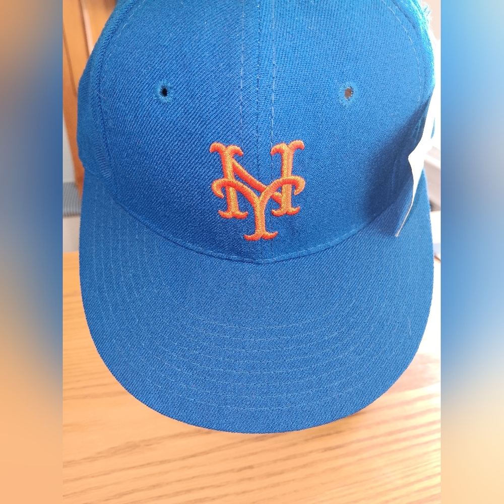 NY METS AUTHENIC MLB DIAMOND COLLECTION.Blue Baseball Cap with Orange Logo
